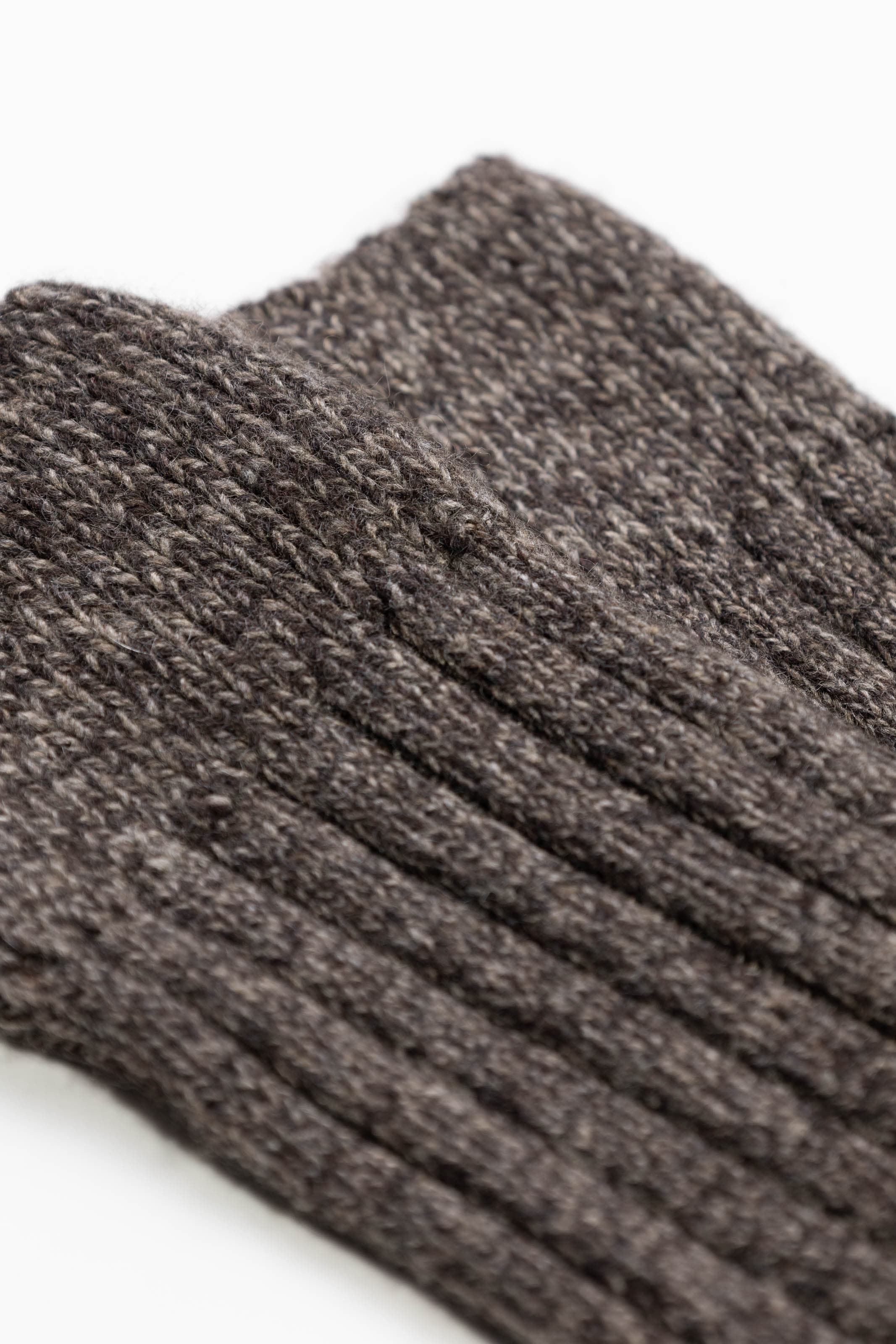 Calze lunghe a coste con punta e tallone a contrasto in misto Cashmere - Image 2